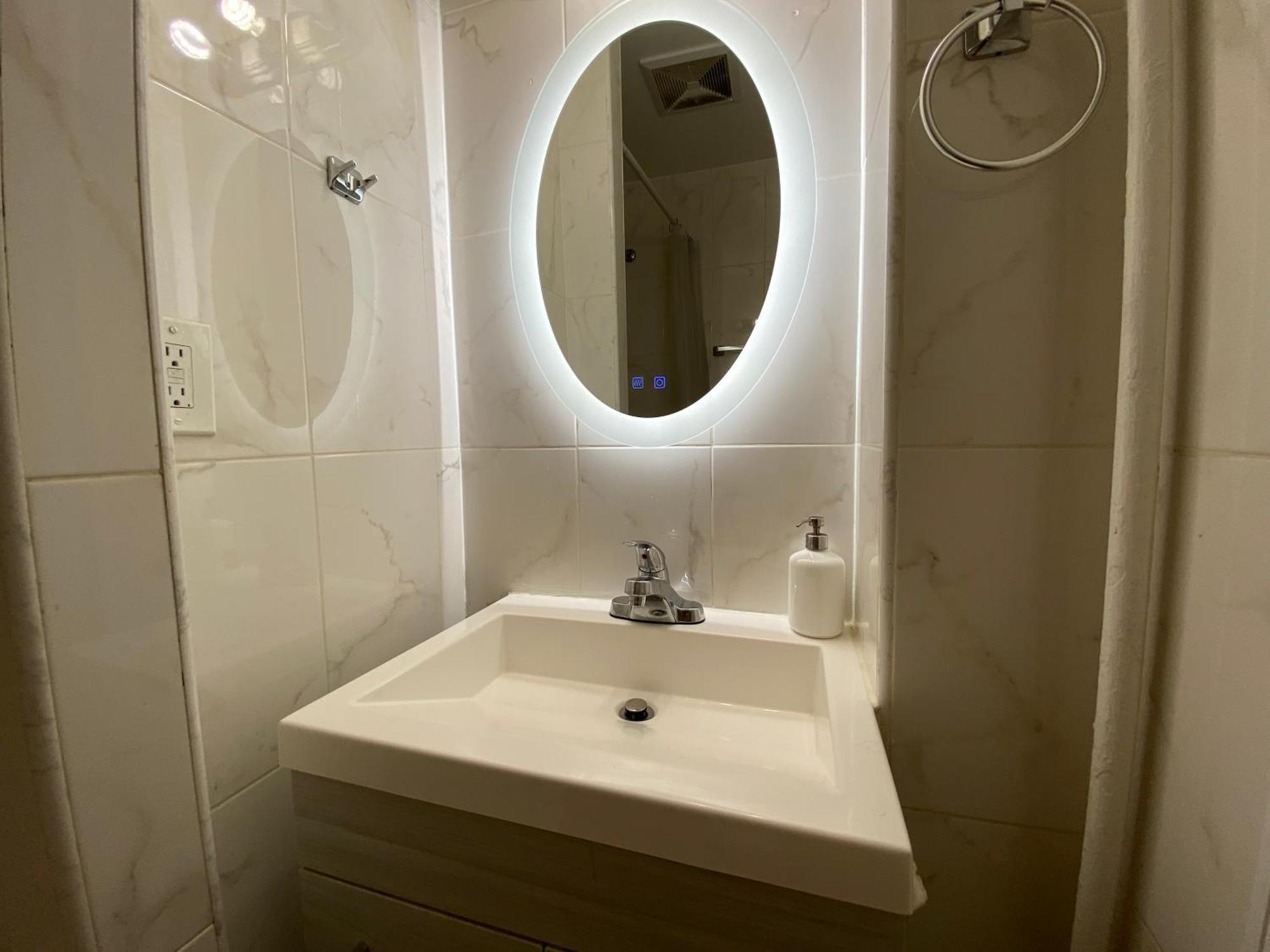Parkchester Comfort Apartamento